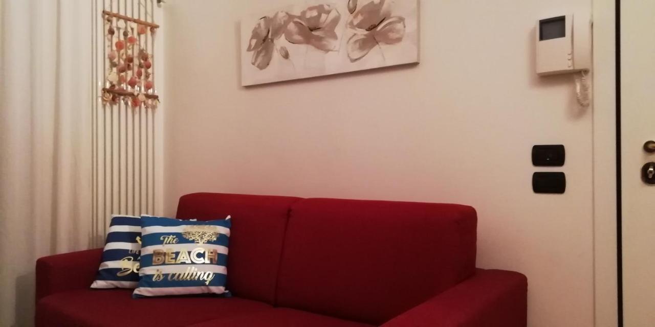 Brezza Da Mare Lägenhet Rimini Exteriör bild
